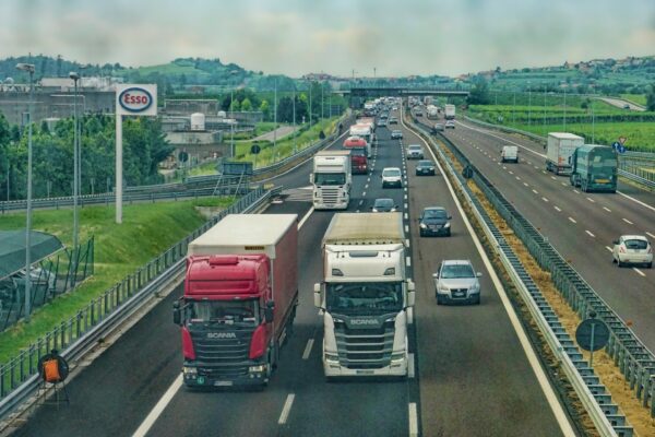 AUTOTRASPORTATORI: pubblicato in g.u. il decreto relativo agli incentivi a favore degli investimenti delle imprese di autotrasporto